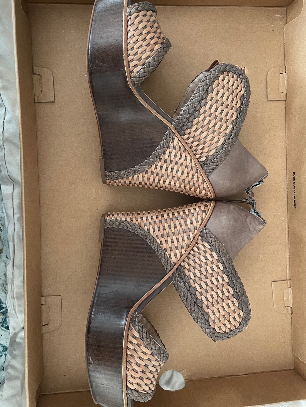 House of Harlow 1960 Eden Wedge Sandal - Picture 2 of 8